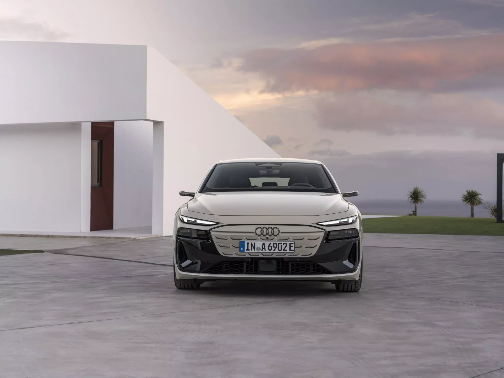أودي A6 e-tron 